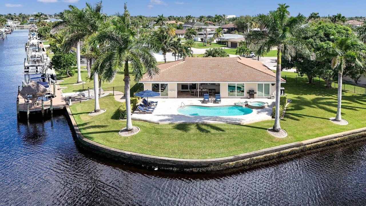 Photo of Outdoor in Yacht Club