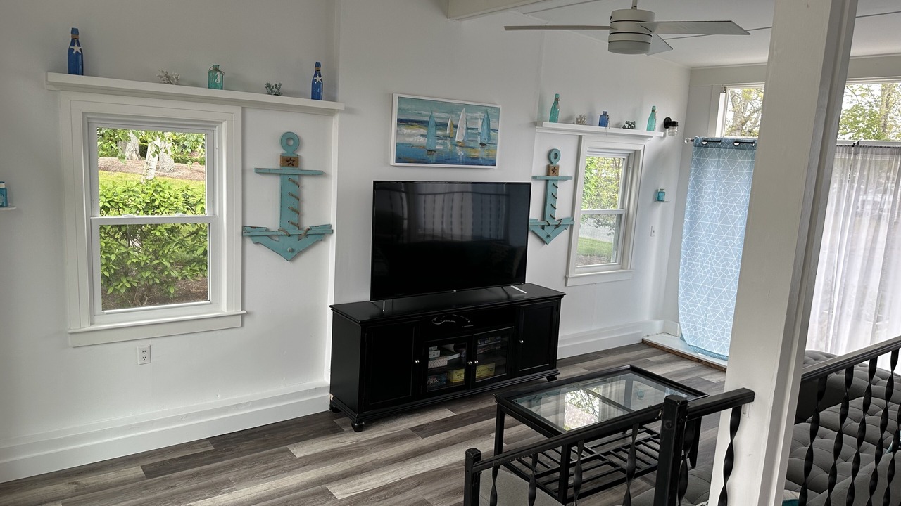 Photo of Livingroom in Hyannis