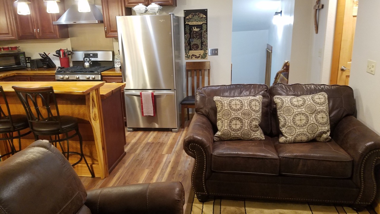 Photo of Livingroom in Coffman Cove