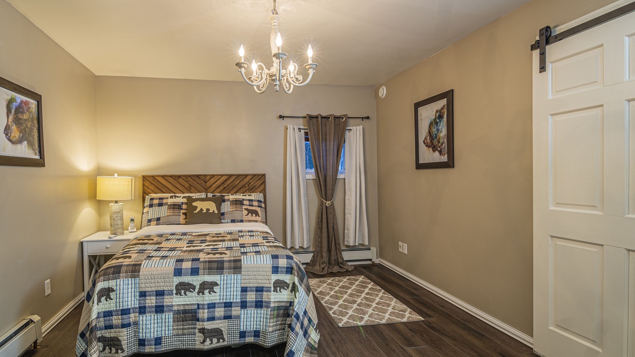 Photo of Bedroom in Fairbanks