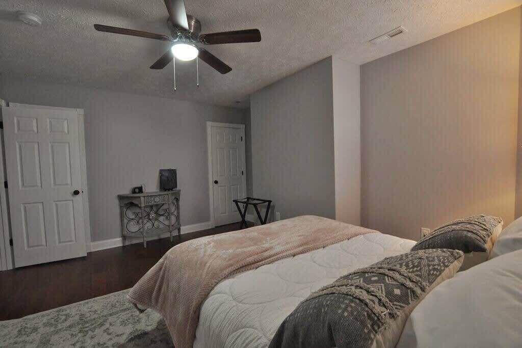 Photo of Bedroom in West Columbus