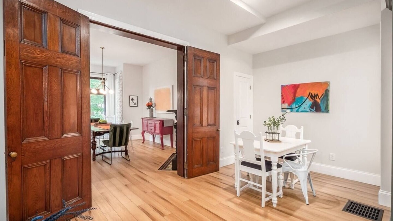 Photo of Bedroom in Victorian Village