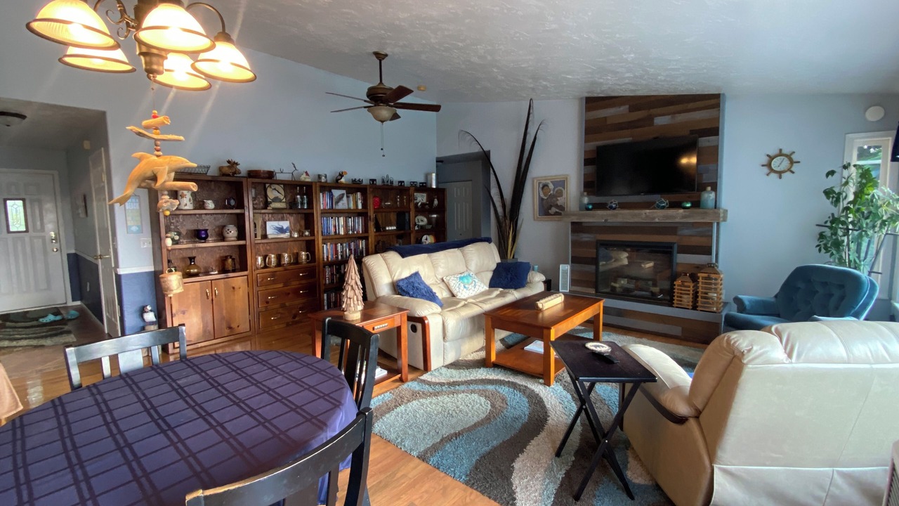 Photo of Livingroom in Ketchikan