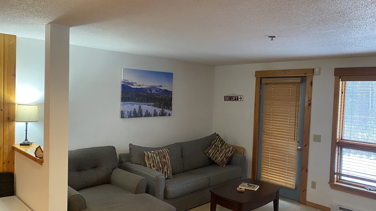 Photo of Livingroom in Carrabassett Valley