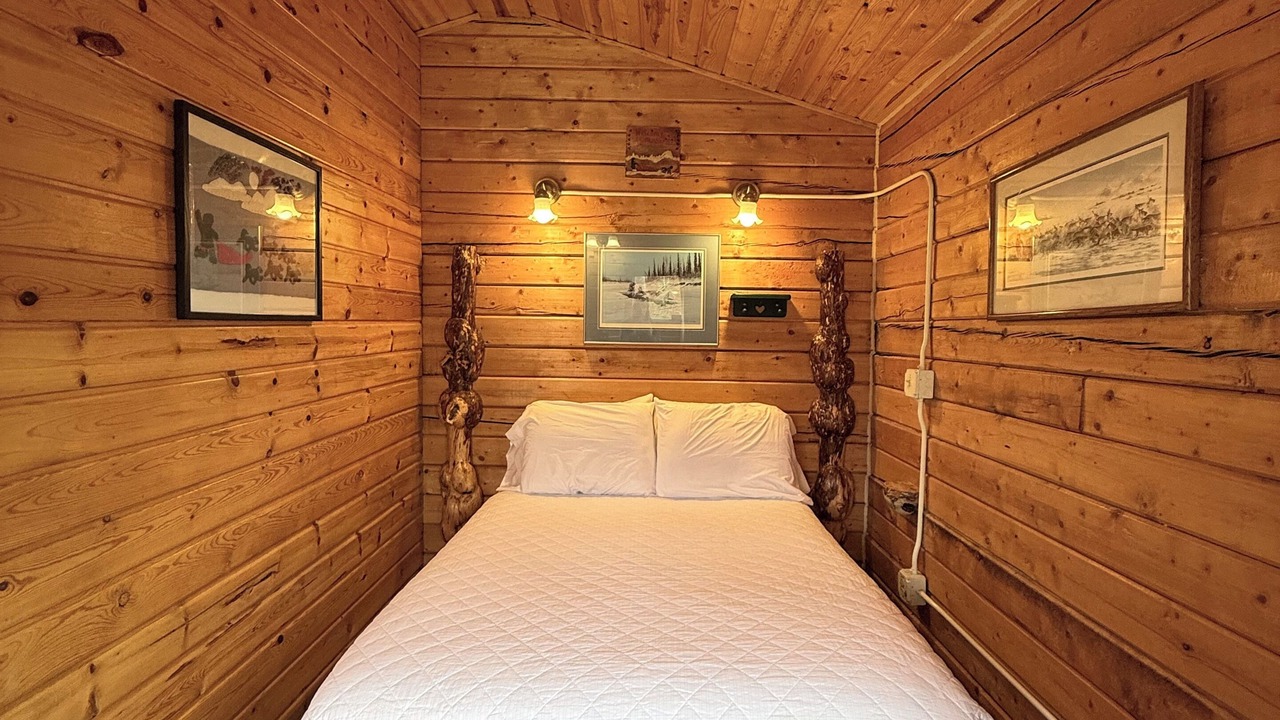 Photo of Bedroom in Healy