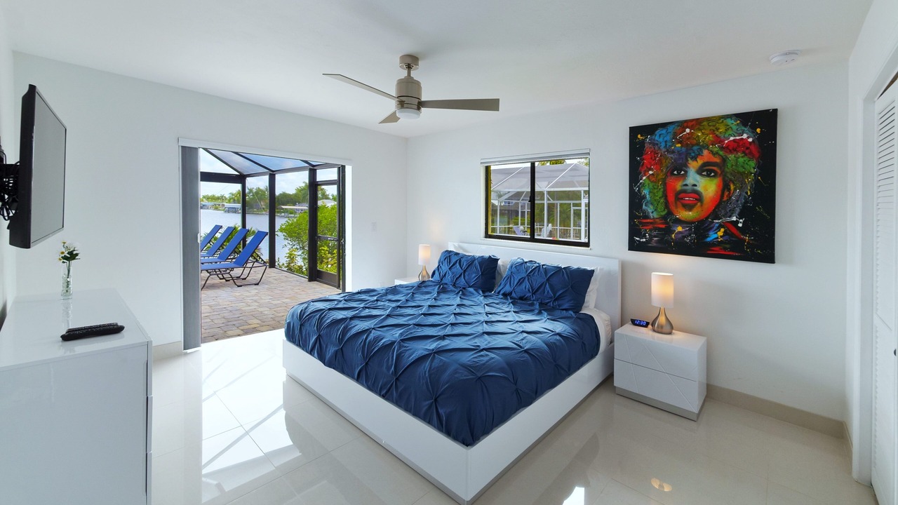 Photo of Bedroom in Eight Lakes