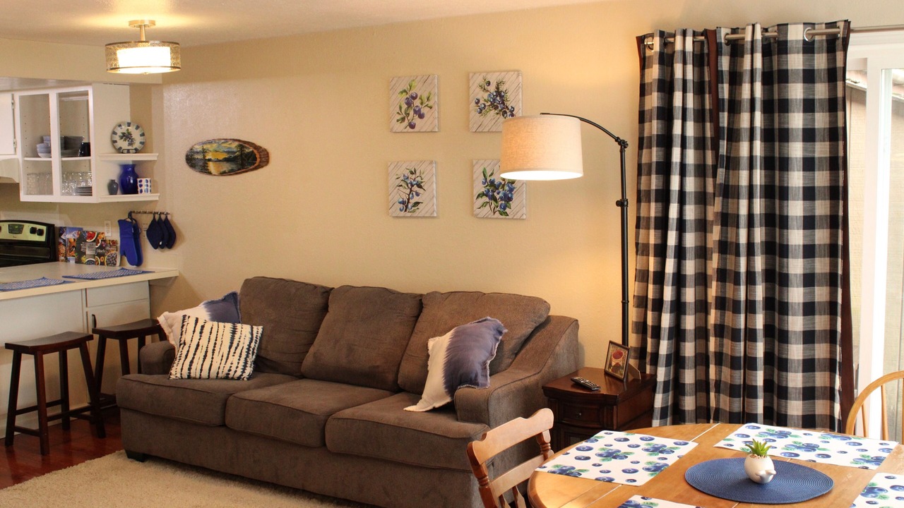 Photo of Bedroom in Seward