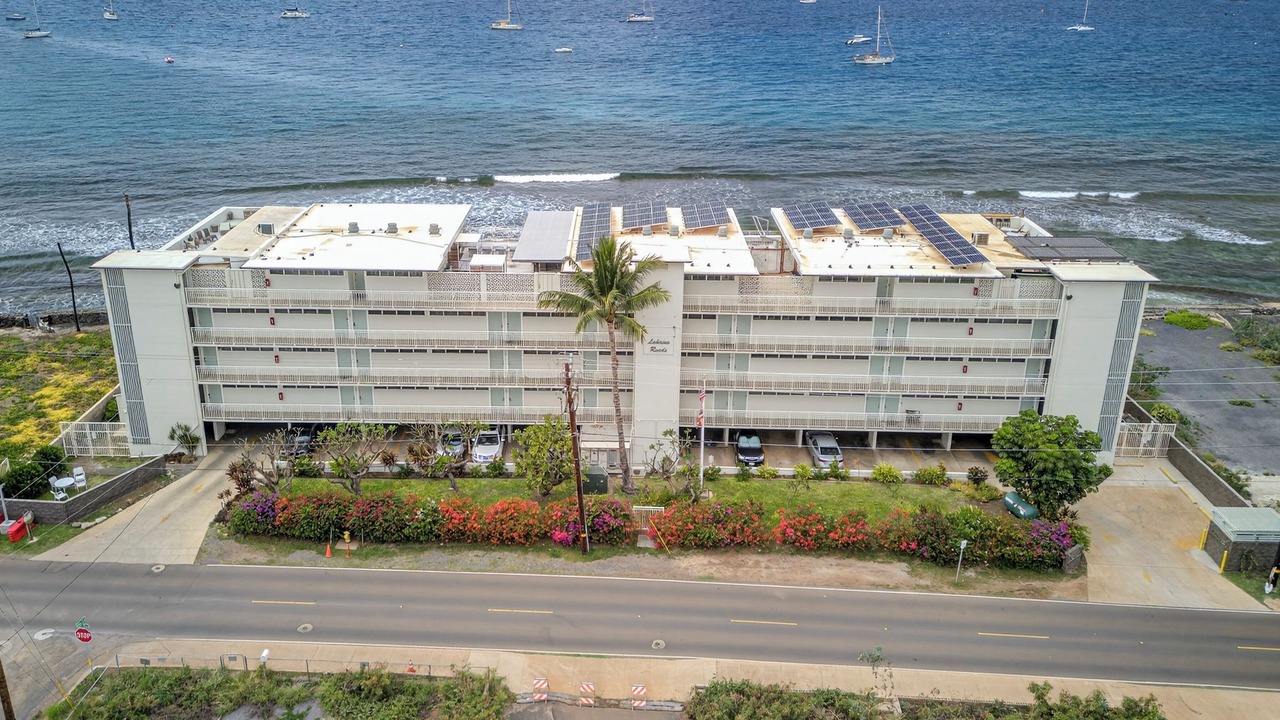 Photo of Outdoor in Historic Lahaina Front Street
