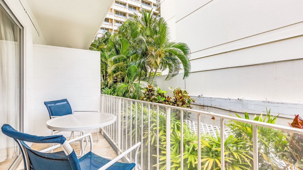 Photo of Patio Balcony in Waikiki