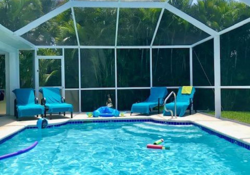Photo of Outdoor in Pelican