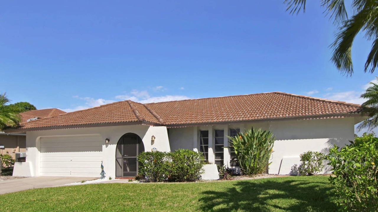 Photo of Outdoor in Pelican