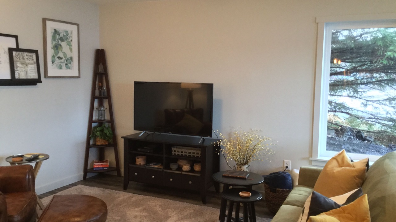 Photo of Livingroom in Sitka