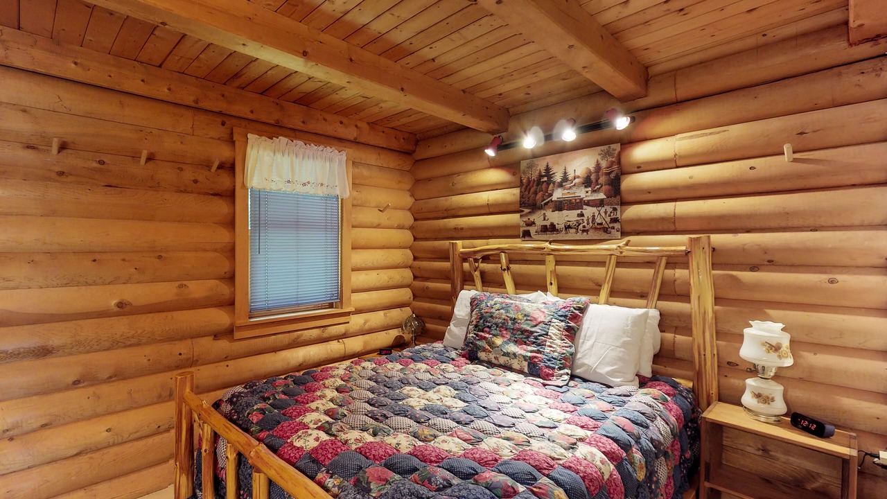 Photo of Bedroom in Rockwood