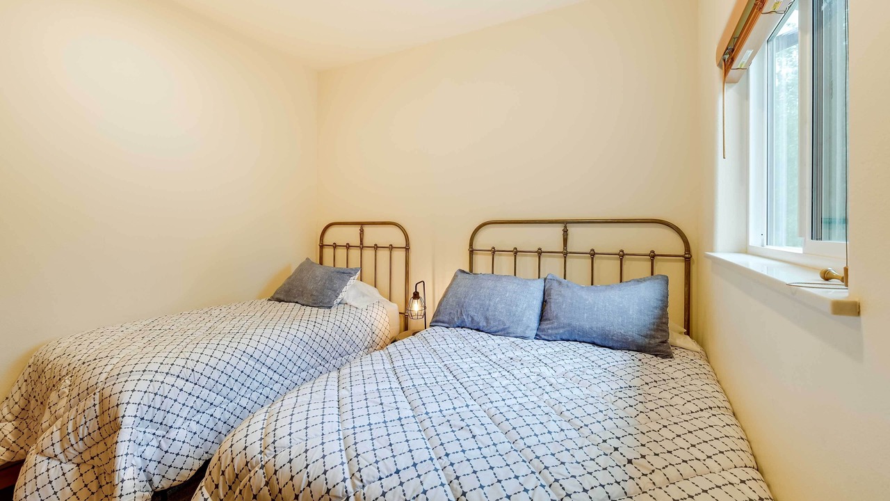 Photo of Bedroom in Ridgeway