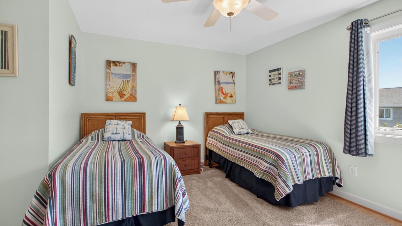 Photo of Bedroom in Country Club Estates