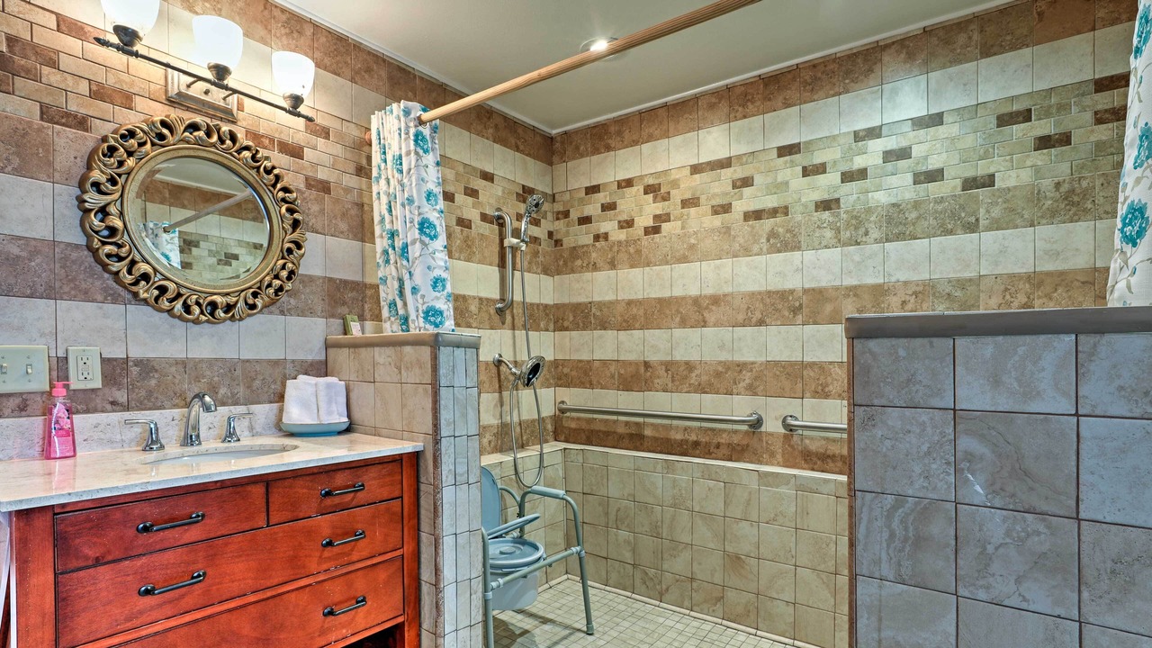 Photo of Bathroom in Mendenhaven