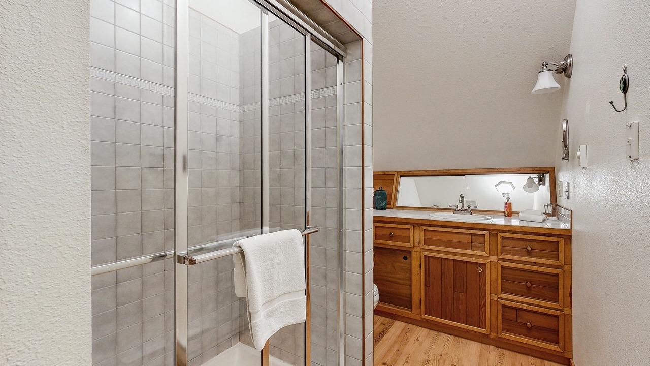 Photo of Bathroom in Girdwood
