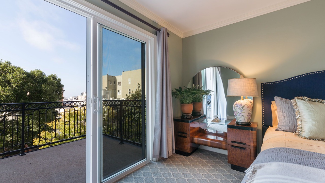 Photo of Patio Balcony in Pacific Heights