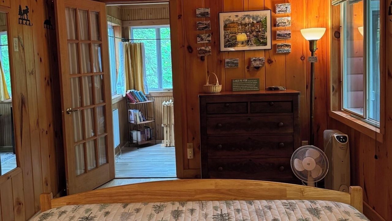 Photo of Bedroom in Greenville Junction