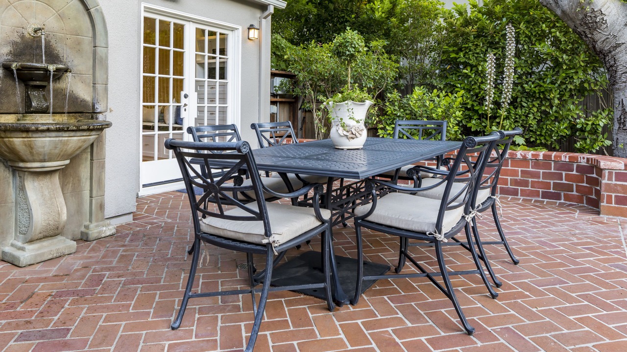Photo of Outdoor in Old Palo Alto