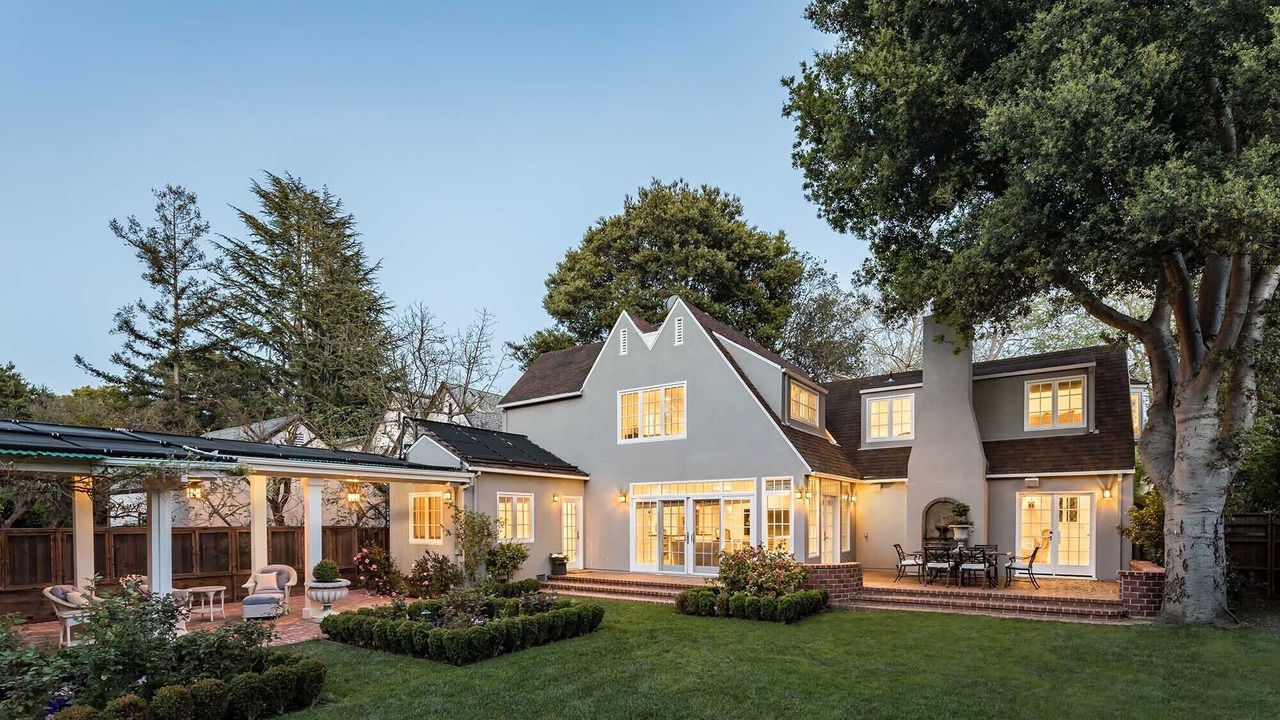 Photo of Outdoor in Old Palo Alto