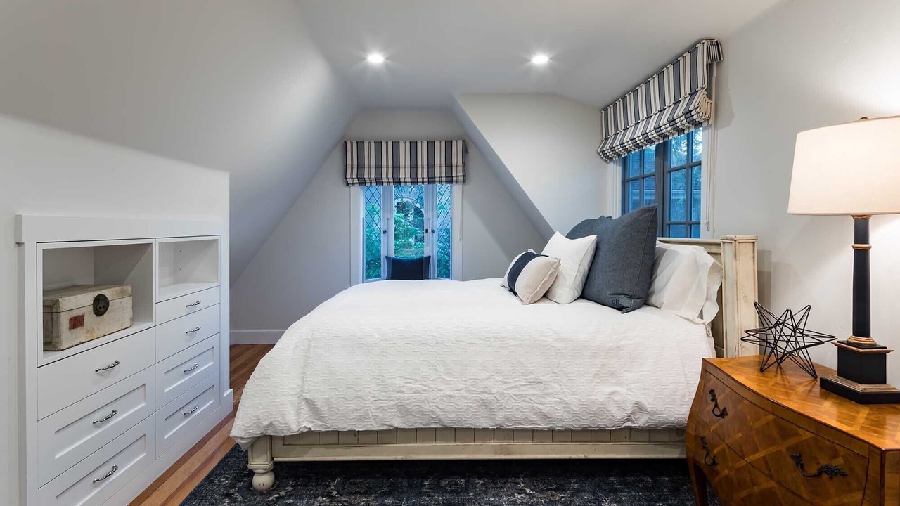 Photo of Bedroom in Old Palo Alto