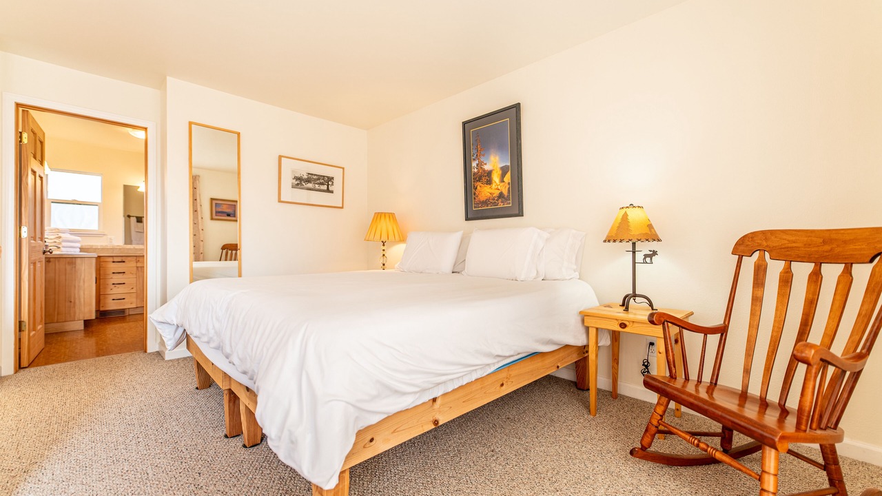 Photo of Bedroom in Kachemak