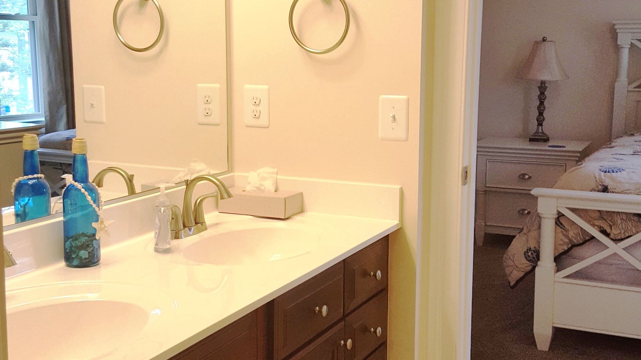 Photo of Bathroom in Ocean View