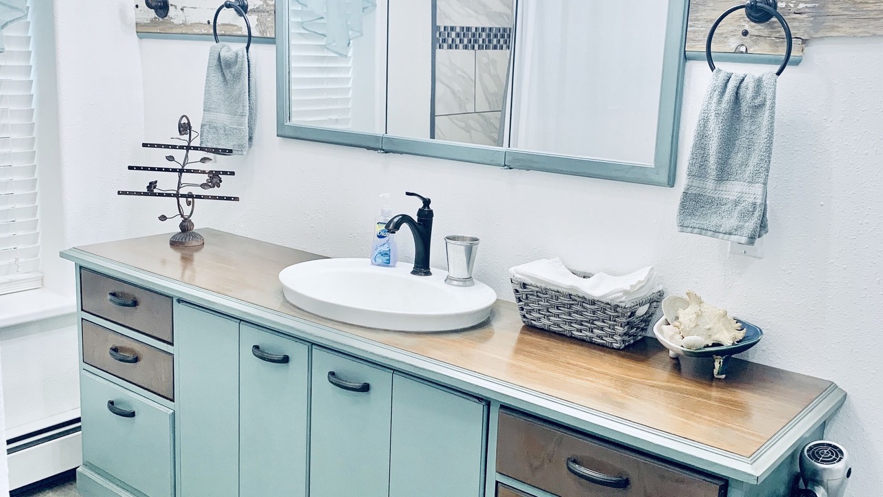 Photo of Bathroom in Kenai