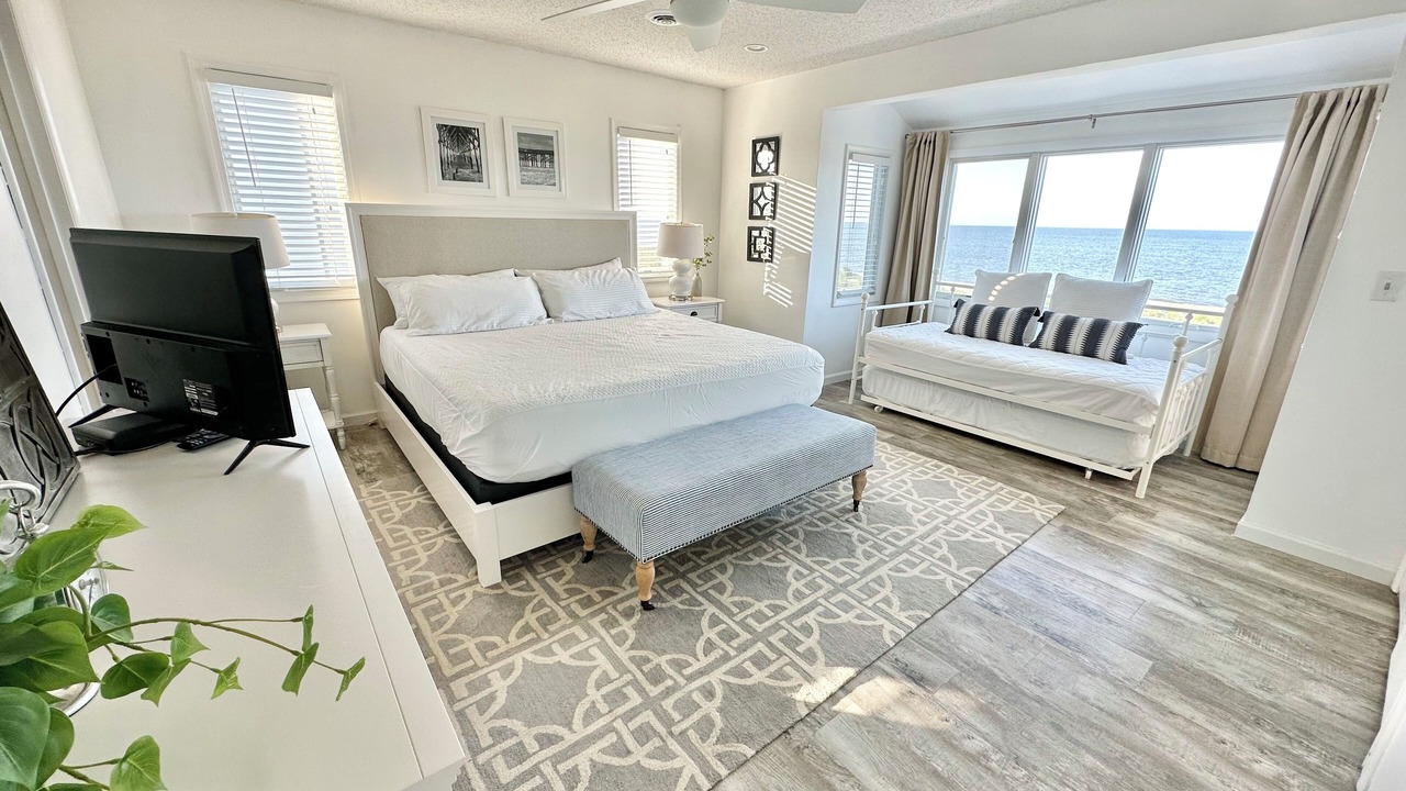 Photo of Bedroom in Broadkill Beach