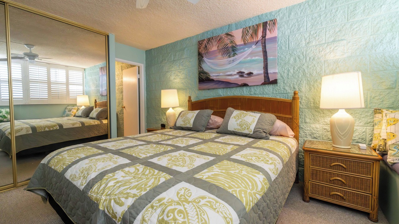 Photo of Bedroom in Maalaea