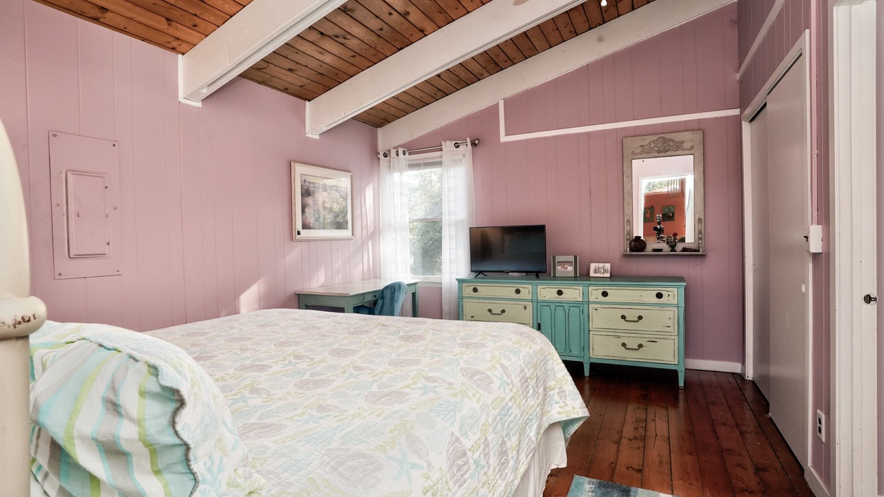 Photo of Bedroom in Bethany Beach