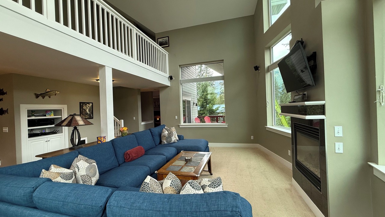 Photo of Livingroom in Alyeska