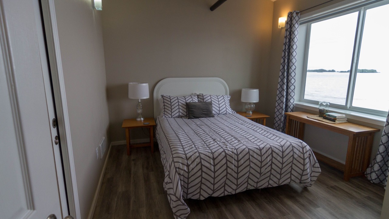 Photo of Bedroom in Sitka