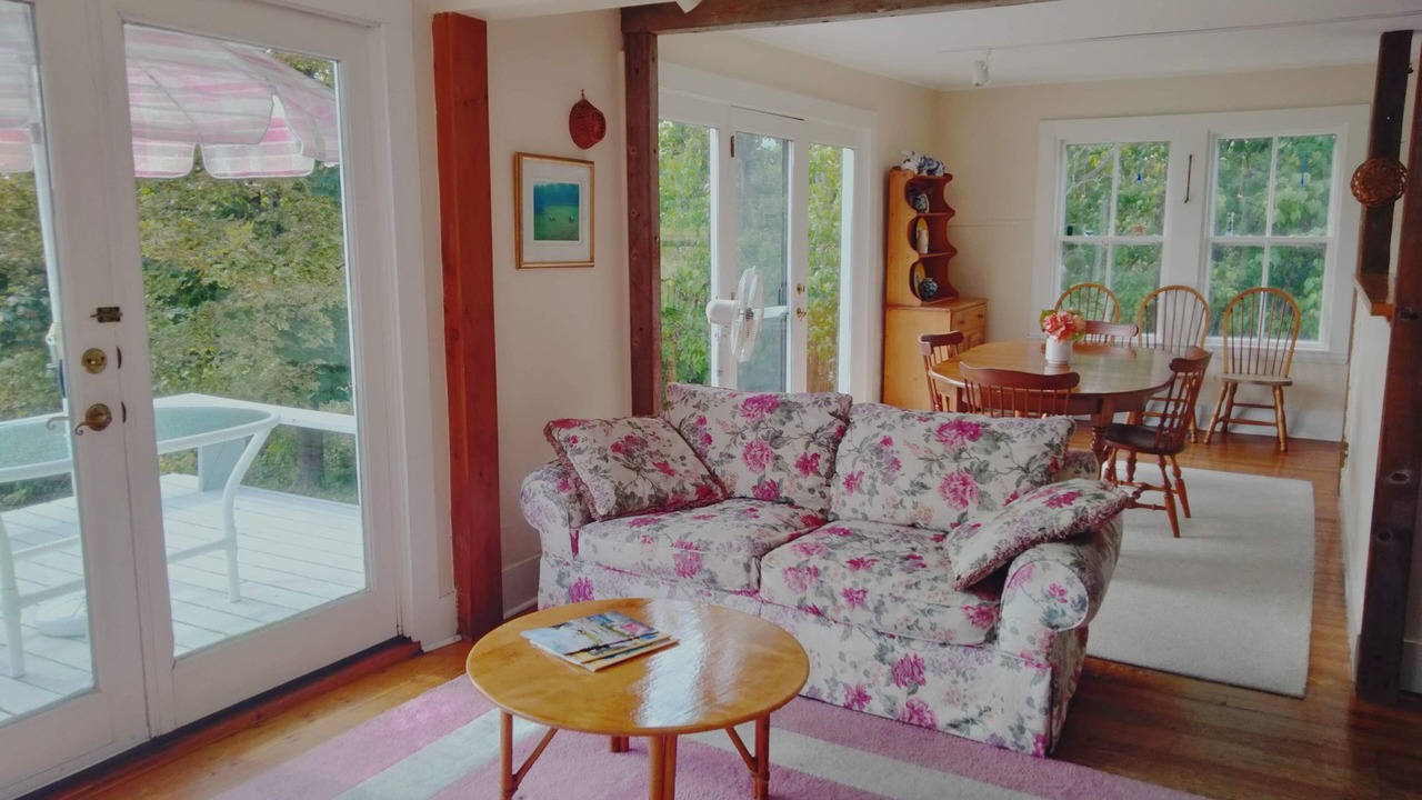 Photo of Livingroom in Castine
