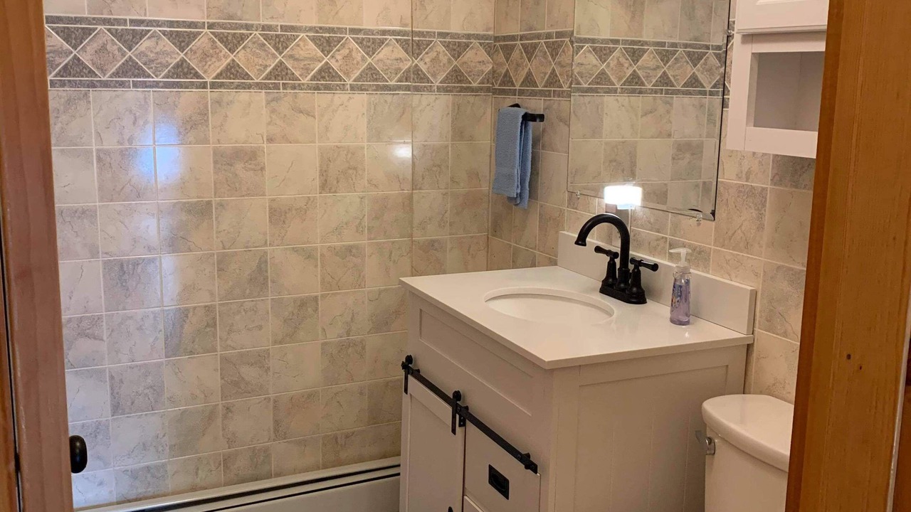 Photo of Bathroom in Rockwood