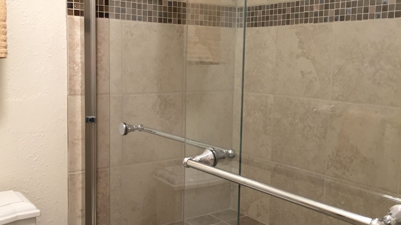 Photo of Bathroom in Kihei