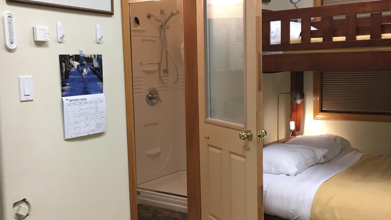 Photo of Bedroom in Ketchikan