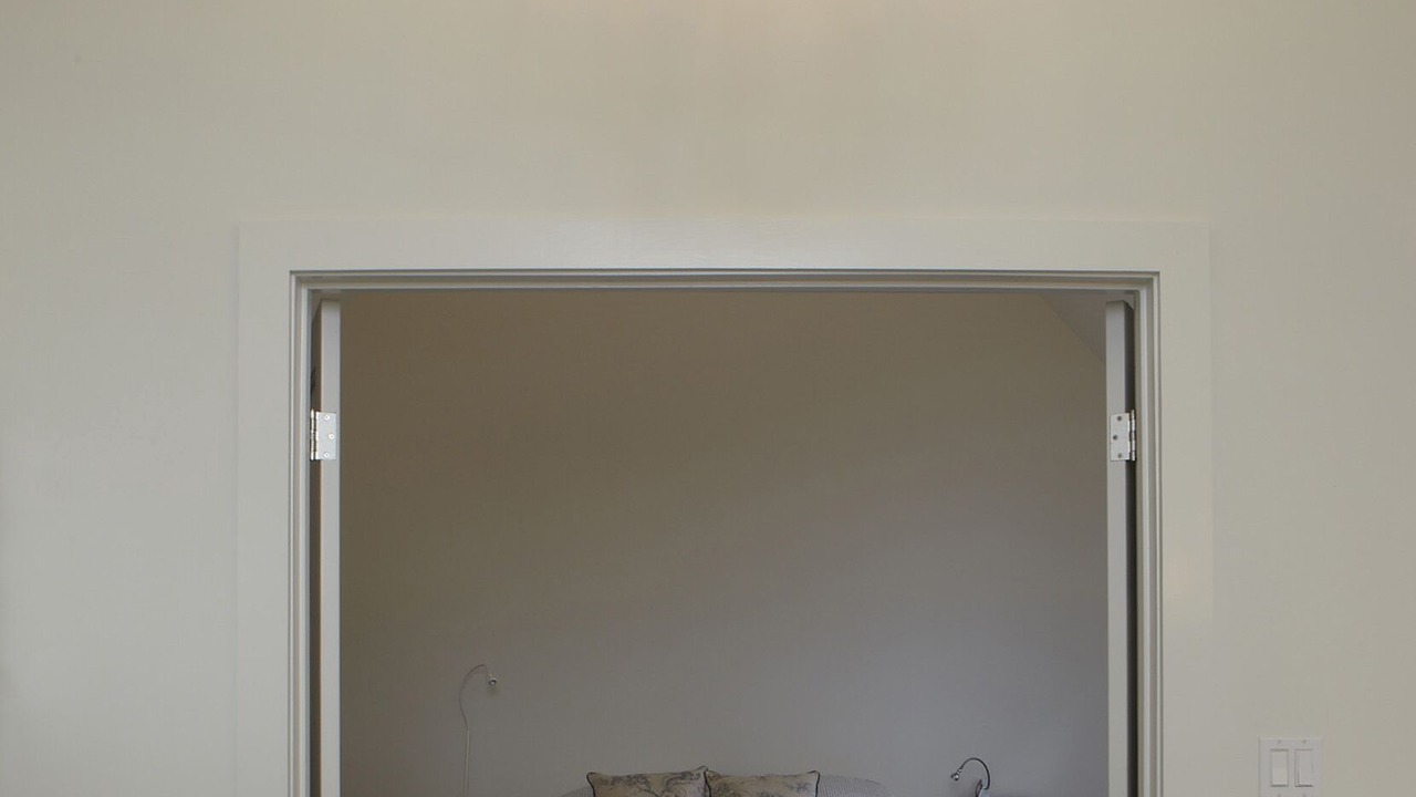 Photo of Bedroom in Elmwood