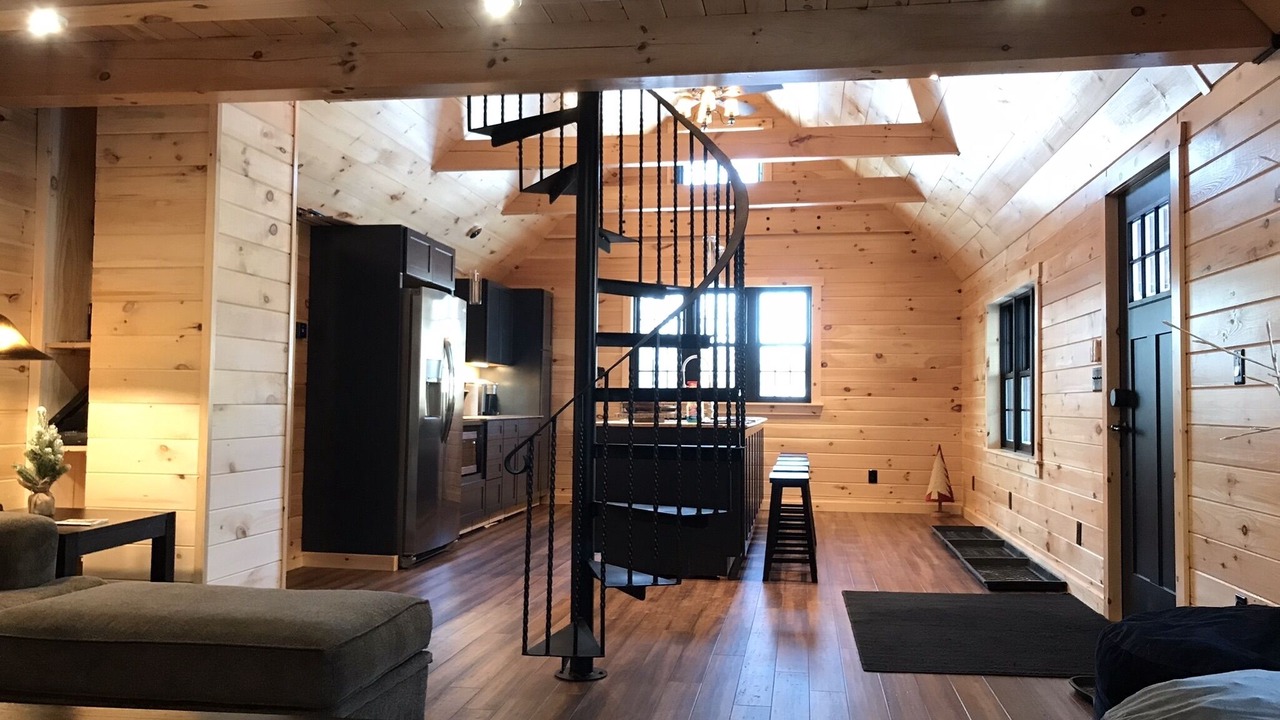 Photo of Bedroom in Pittsburg