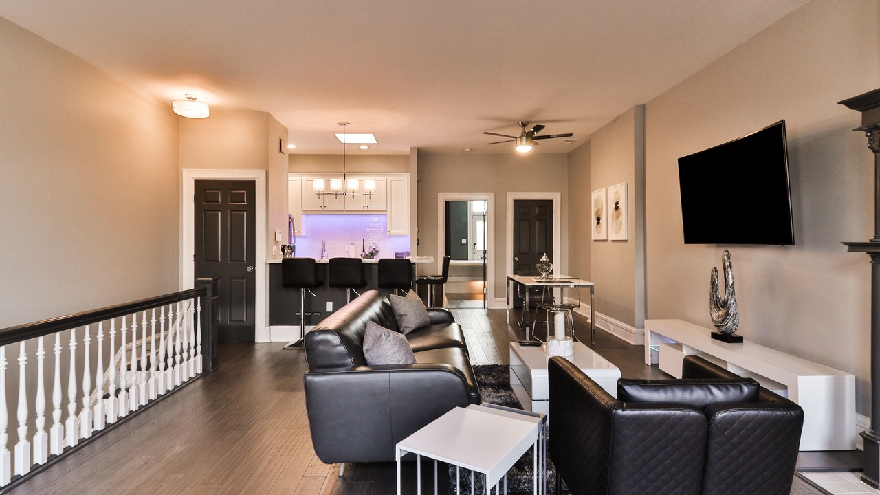 Photo of Livingroom in St. Louis
