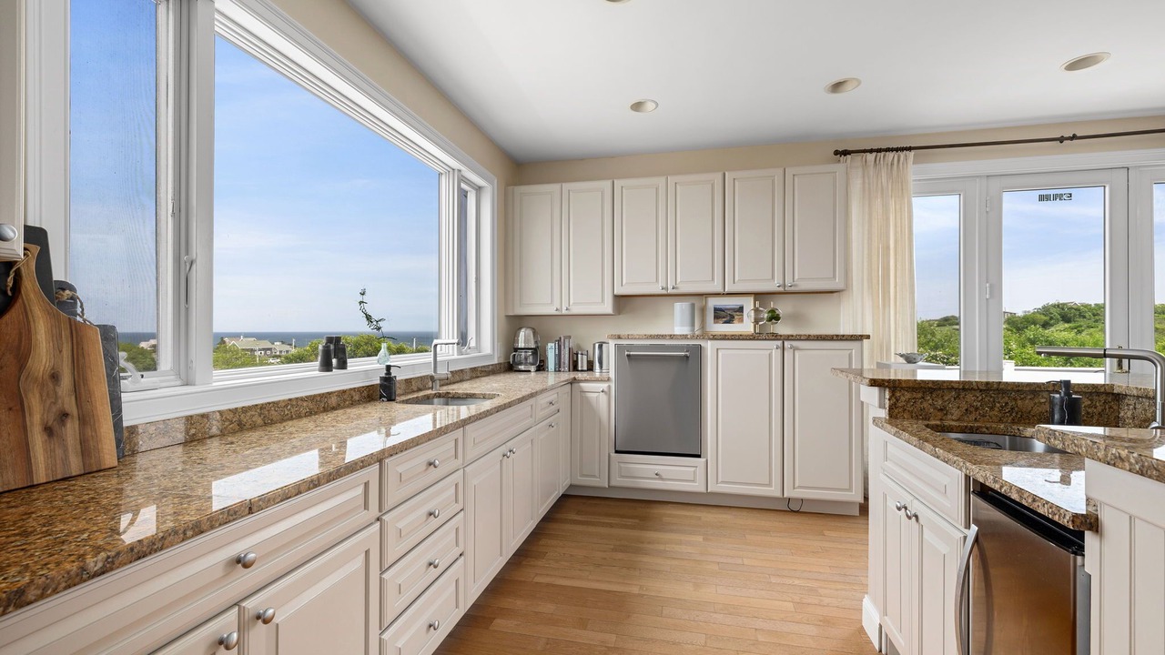 Photo of Kitchen in Block Island