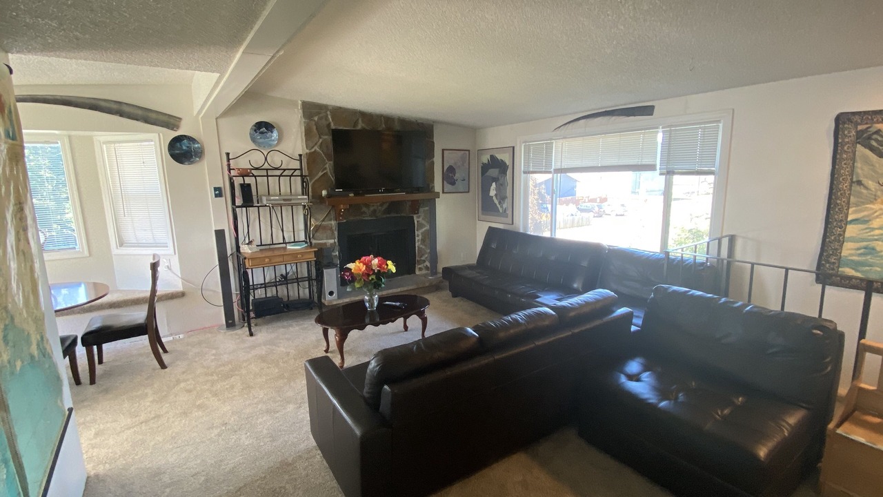 Photo of Livingroom in Russian Jack Park