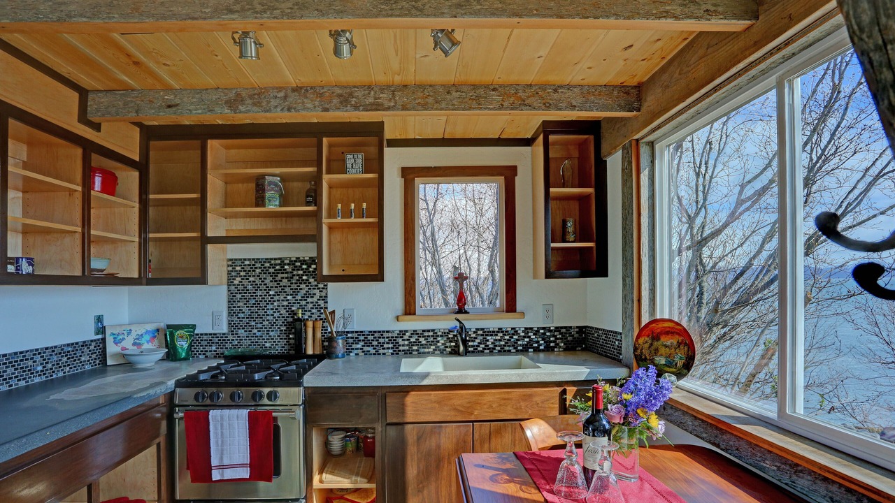 Photo of Kitchen in Homer