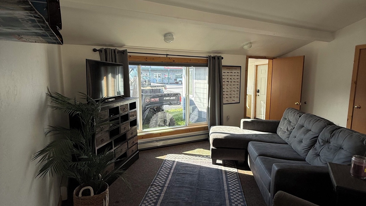 Photo of Livingroom in Kodiak