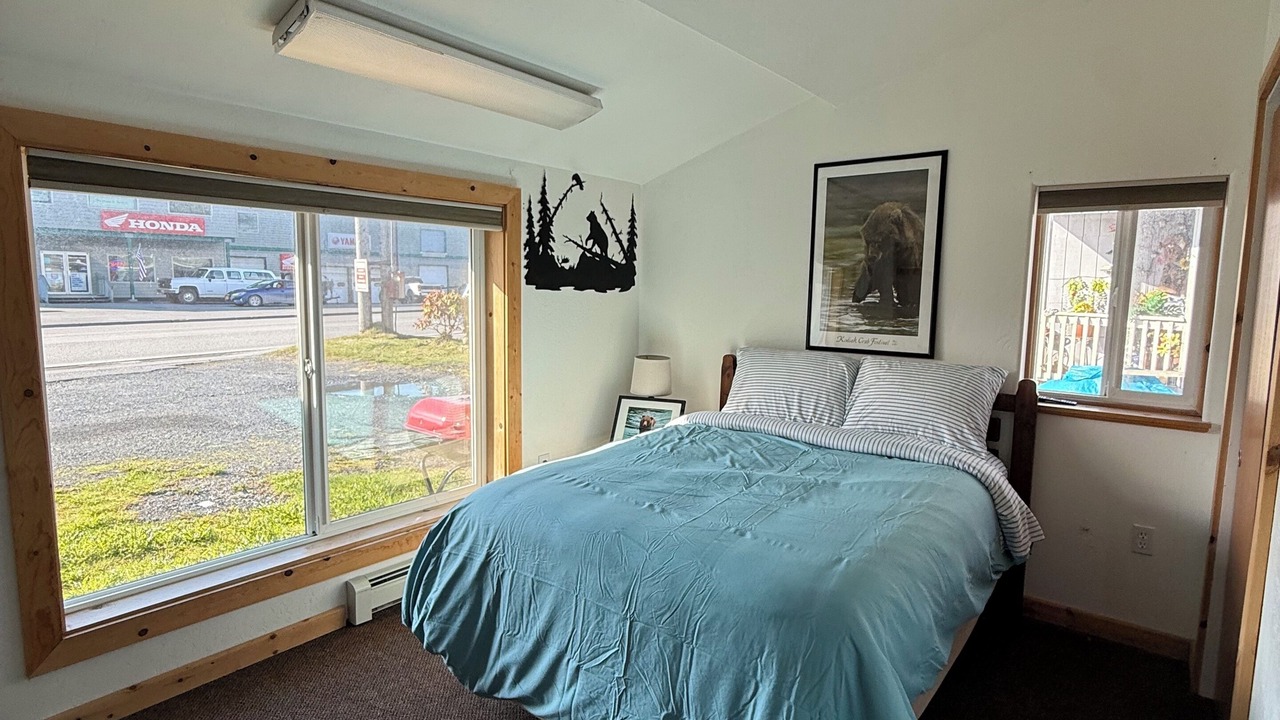 Photo of Bedroom in Kodiak