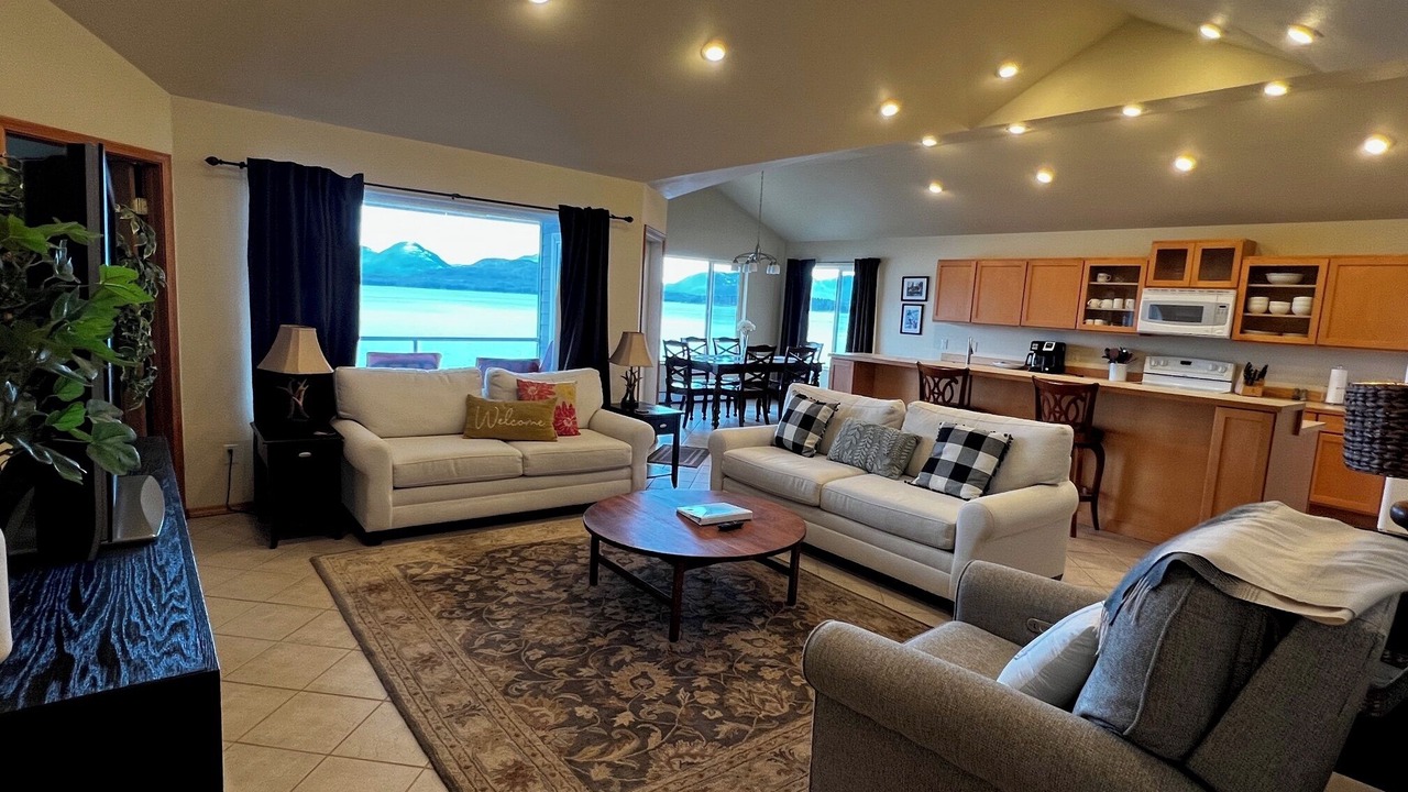 Photo of Livingroom in Ketchikan