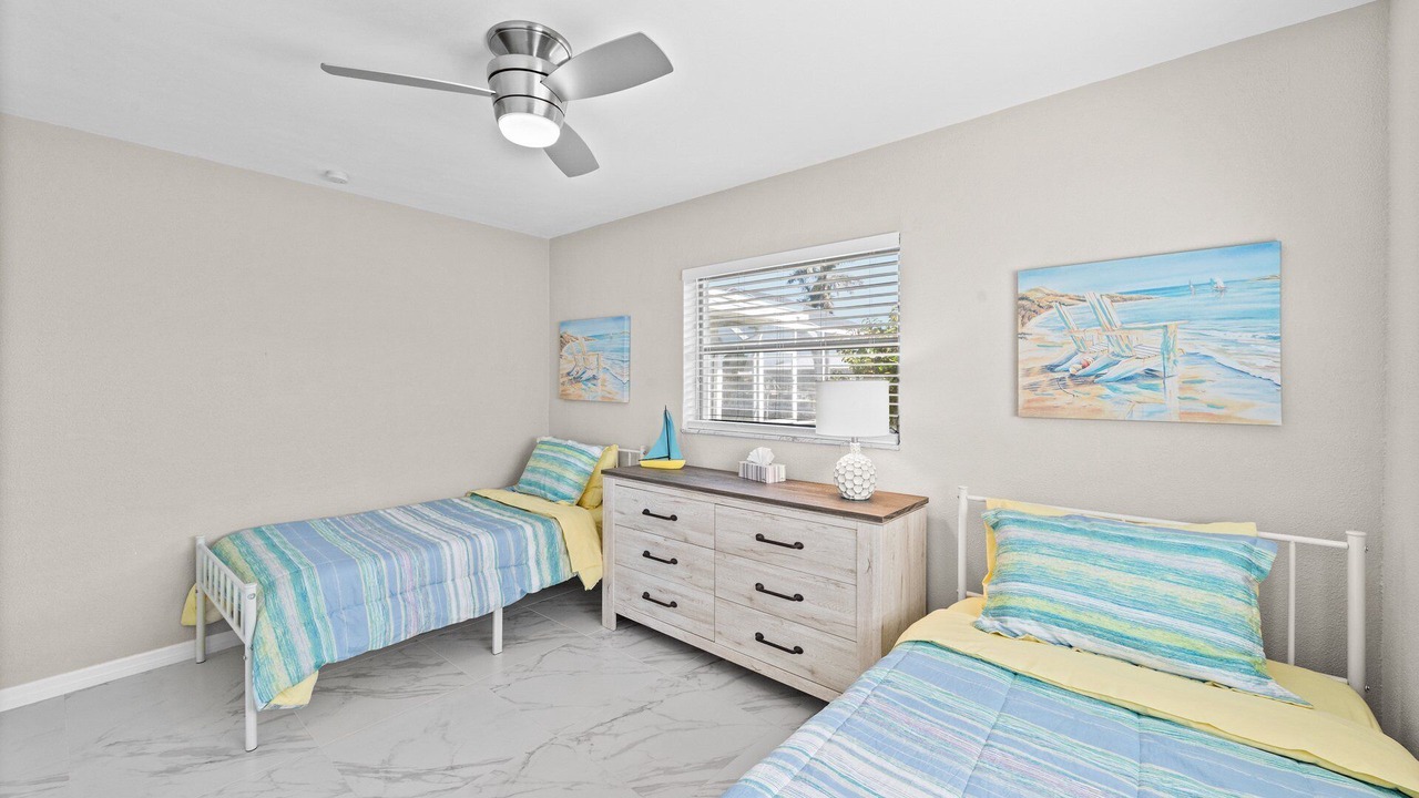 Photo of Bedroom in Yacht Club