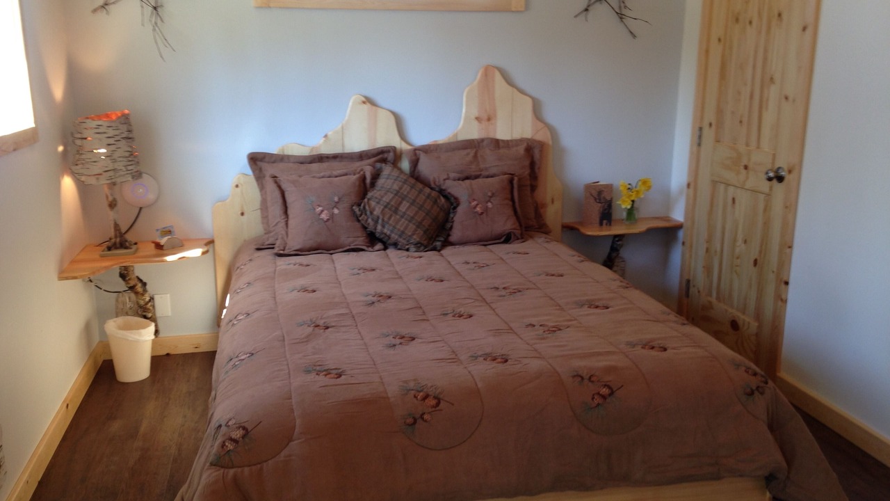 Photo of Bedroom in Diamond Ridge