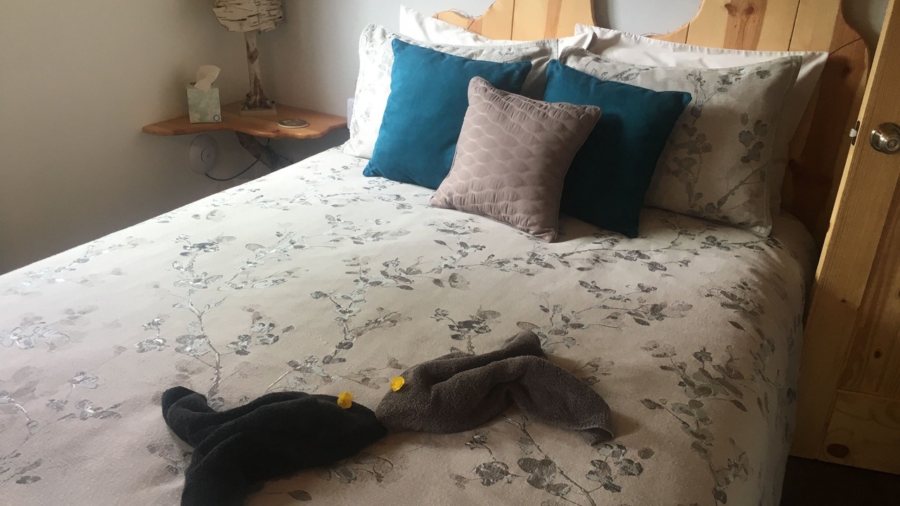 Photo of Bedroom in Diamond Ridge
